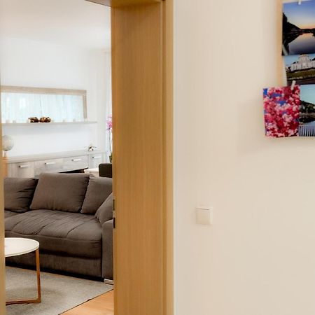 Modern Und Lichtdurchflutet - Ferienwohnung Mit Terrasse Fachbach Ngoại thất bức ảnh