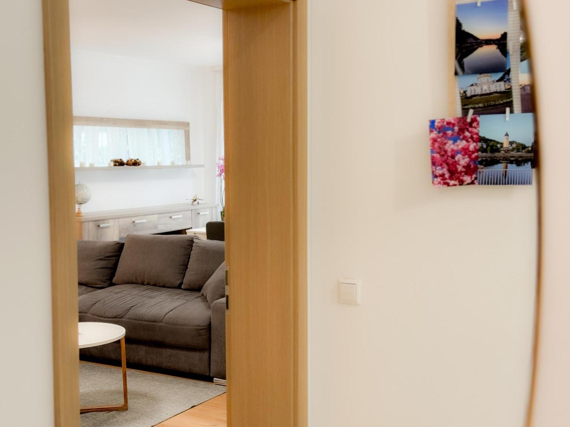 Modern Und Lichtdurchflutet - Ferienwohnung Mit Terrasse Fachbach Ngoại thất bức ảnh